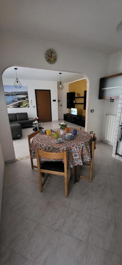 Apartamento Bradisc'House Porto Torres Exterior foto