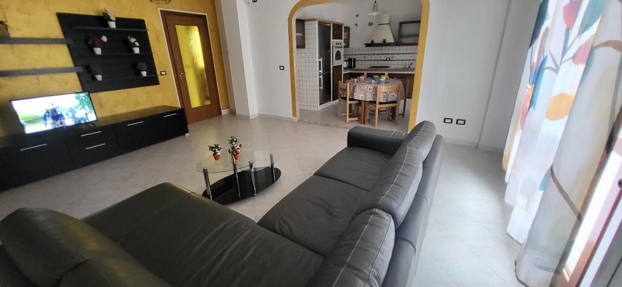 Apartamento Bradisc'House Porto Torres Exterior foto